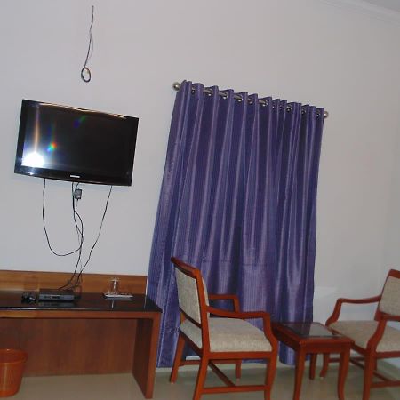 Premier House Hotel Thiruvananthapuram Exterior foto