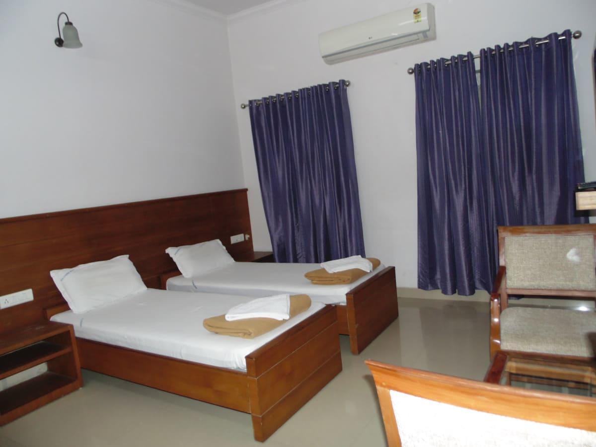 Premier House Hotel Thiruvananthapuram Exterior foto